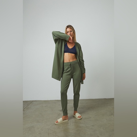 New Lunya Cozy cotton silk jogger humble green pants size Small - Picture 3 of 5